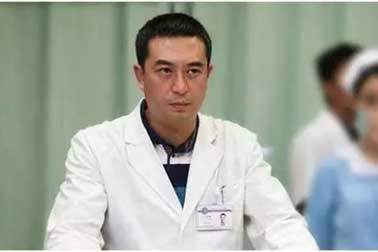 此劇必火：只因張嘉譯做了這件事。。。。。。